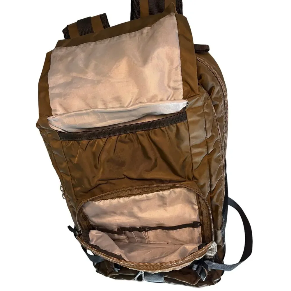 Solo New York Zone Backpack in Olive Khaki Green with Laptop / Lots of Pockets
